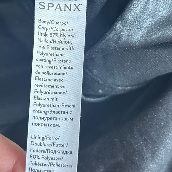 SPANX SPANXshape™ Black Faux Leather Stretch Leggings Size XL Petite MSRP 98.00 - Picture 12 of 14